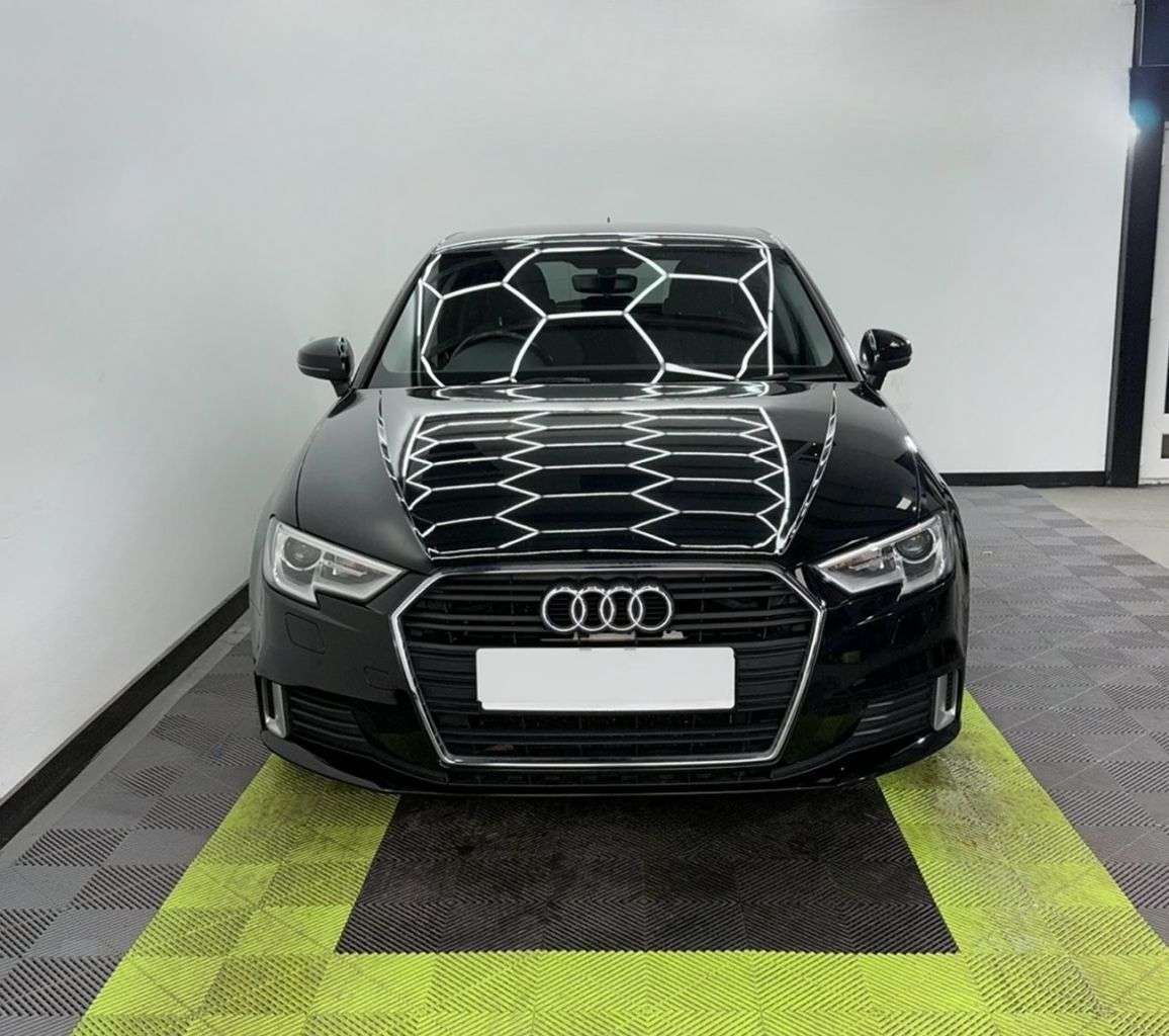 A 2016 AUDI A3 1.0 TFSI Sport Sportback 5dr Petrol Manual Euro 6 (s/s) (116 ps) A 2016 AUDI A3 1.0 TFSI Sport Sportback 5dr Petrol Manual Euro 6 (s/s) (116 ps)