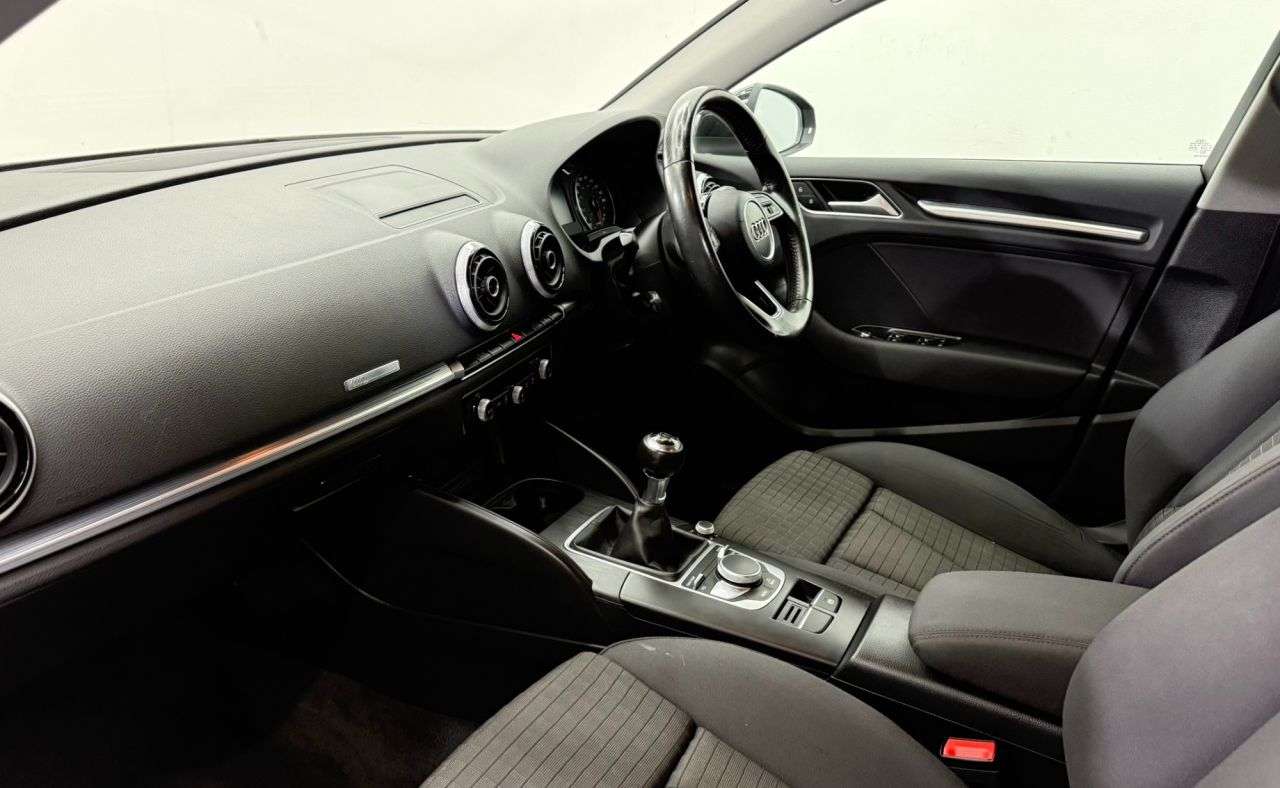 2016 AUDI A3 2016 AUDI A3