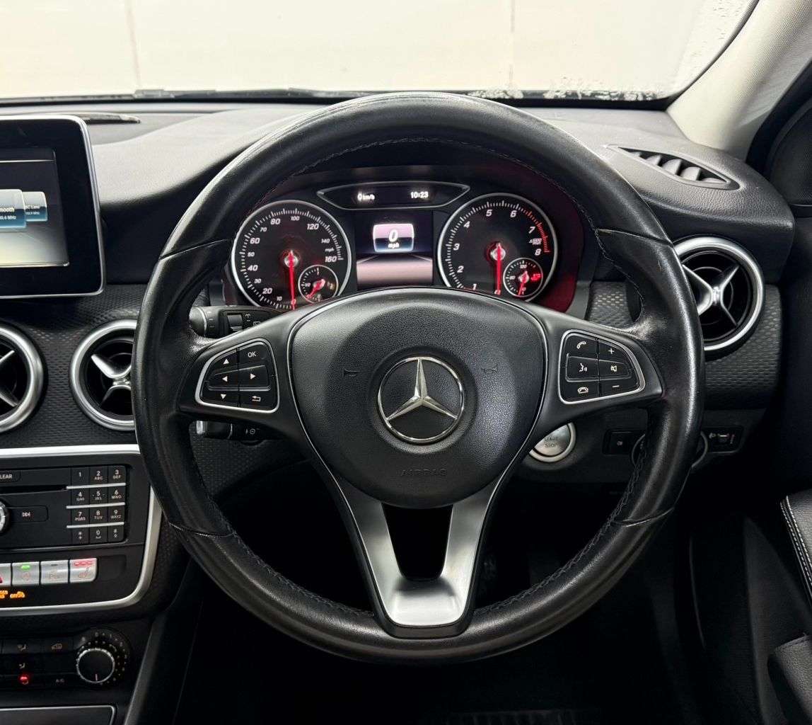 2018 MERCEDES-BENZ A-CLASS 2018 MERCEDES-BENZ A-CLASS