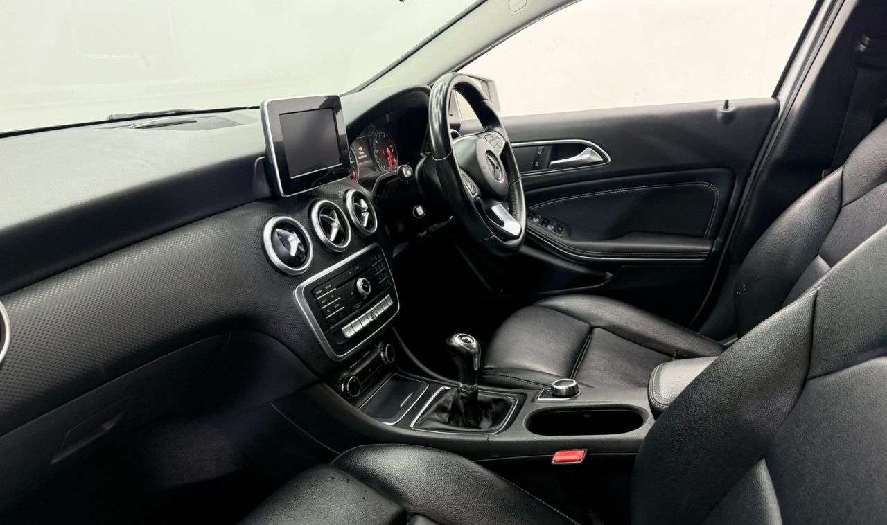 2018 MERCEDES-BENZ A-CLASS 2018 MERCEDES-BENZ A-CLASS