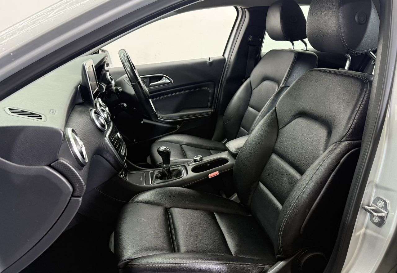 2018 MERCEDES-BENZ A-CLASS 2018 MERCEDES-BENZ A-CLASS