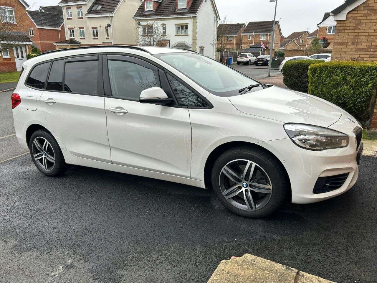 A 2017 BMW 2 SERIES GRAN TOURER 2.0 220d Sport MPV 5dr Diesel Manual Euro 6 (s/s) (190 ps) A 2017 BMW 2 SERIES GRAN TOURER 2.0 220d Sport MPV 5dr Diesel Manual Euro 6 (s/s) (190 ps)