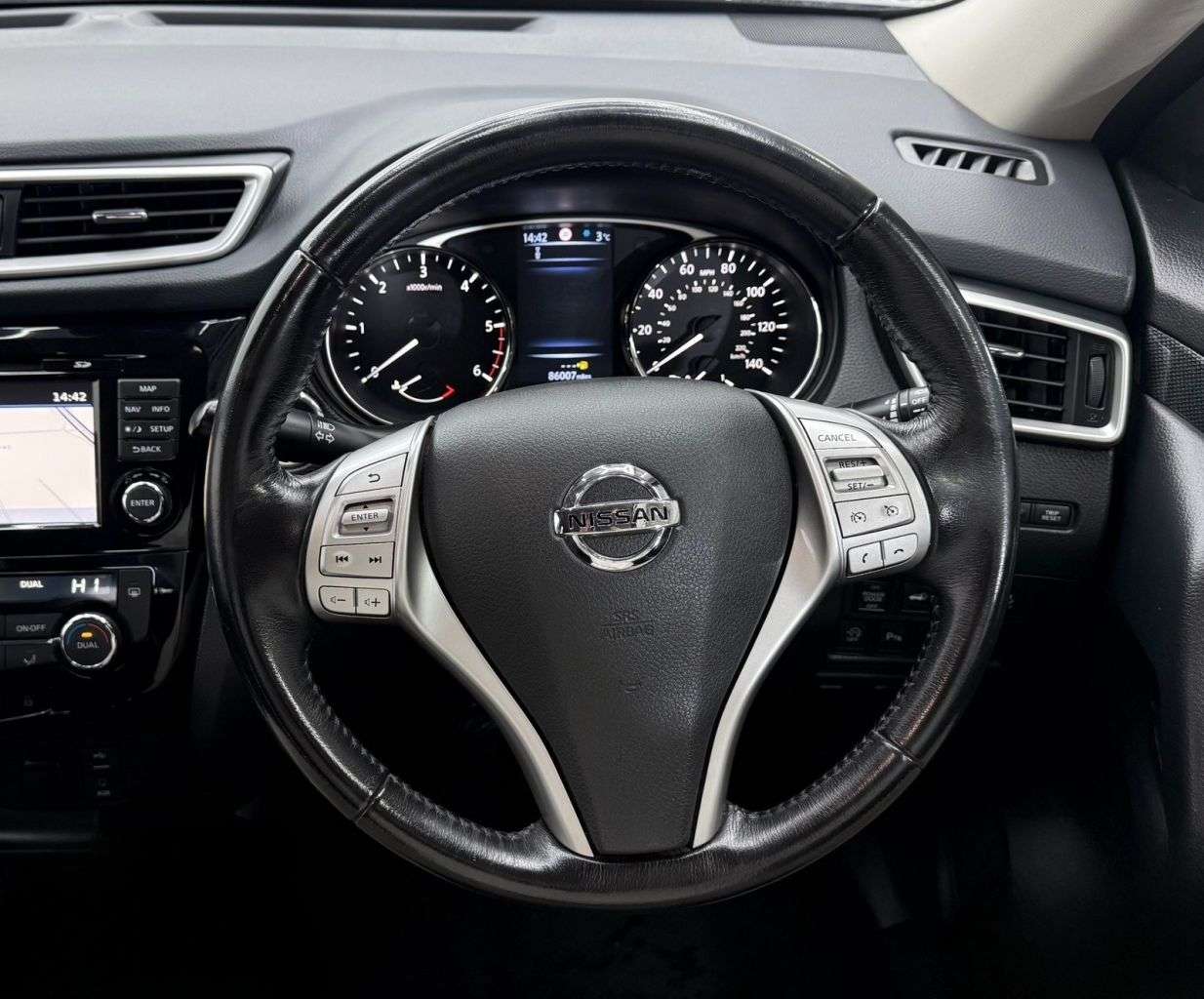 2017 NISSAN X-TRAIL 2017 NISSAN X-TRAIL