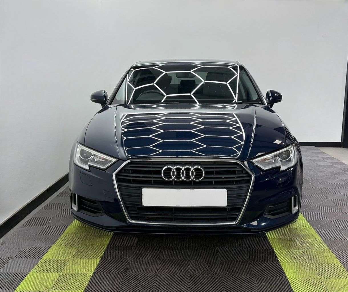 A 2017 AUDI A3 1.6 TDI Sport Saloon 4dr Diesel S Tronic Euro 6 (s/s) (110 ps) A 2017 AUDI A3 1.6 TDI Sport Saloon 4dr Diesel S Tronic Euro 6 (s/s) (110 ps)