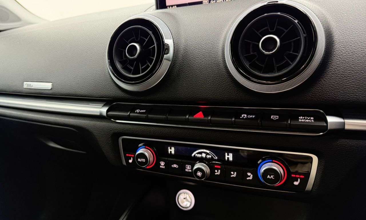 2017 AUDI A3 2017 AUDI A3