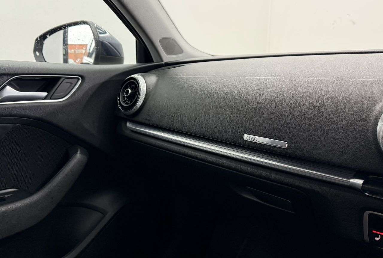 2017 AUDI A3 2017 AUDI A3