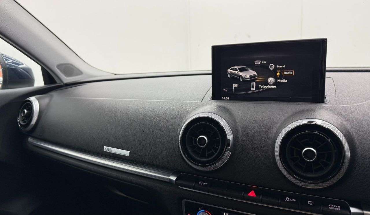 2017 AUDI A3 2017 AUDI A3