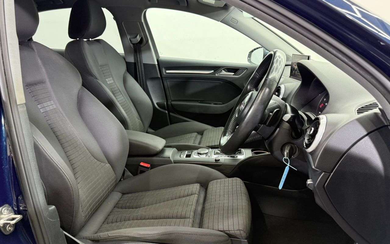 2017 AUDI A3 2017 AUDI A3