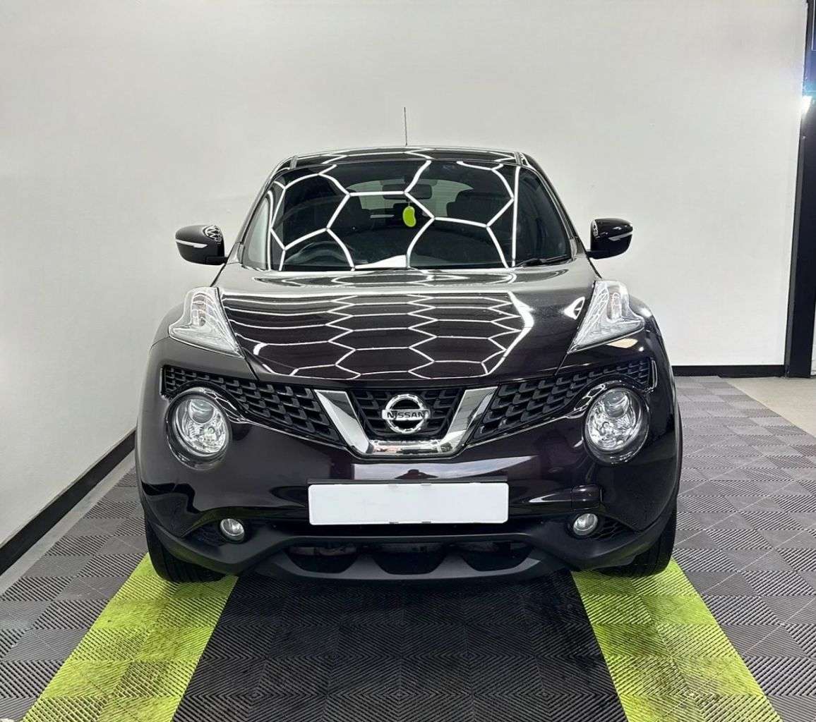 A 2015 NISSAN JUKE 1.5 dCi 8v Acenta Premium SUV 5dr Diesel Manual Euro 5 (s/s) (110 ps) A 2015 NISSAN JUKE 1.5 dCi 8v Acenta Premium SUV 5dr Diesel Manual Euro 5 (s/s) (110 ps)
