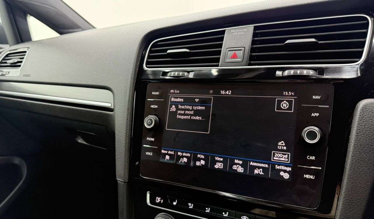 2018 VOLKSWAGEN GOLF 2018 VOLKSWAGEN GOLF