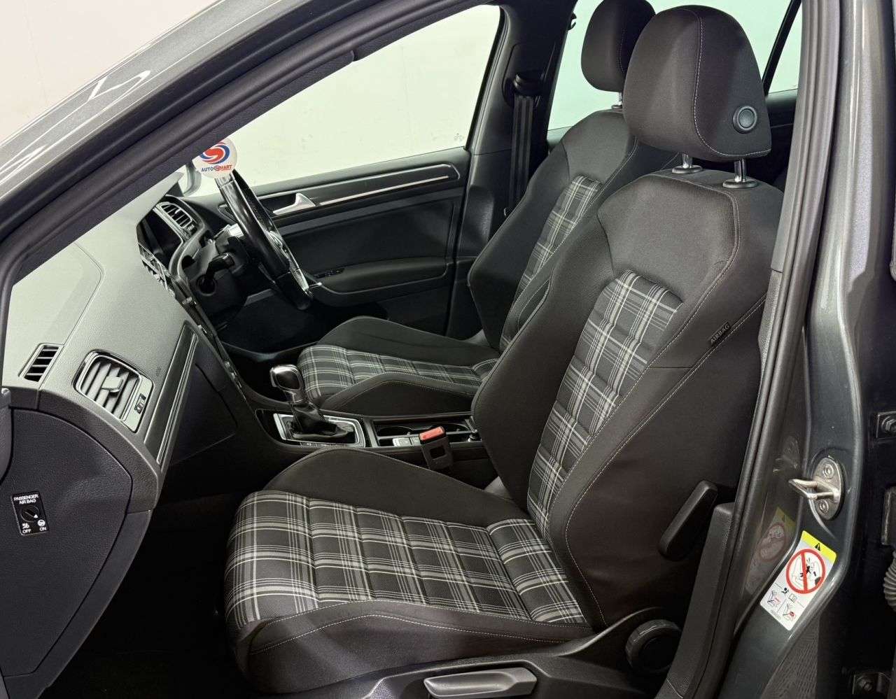 2018 VOLKSWAGEN GOLF 2018 VOLKSWAGEN GOLF