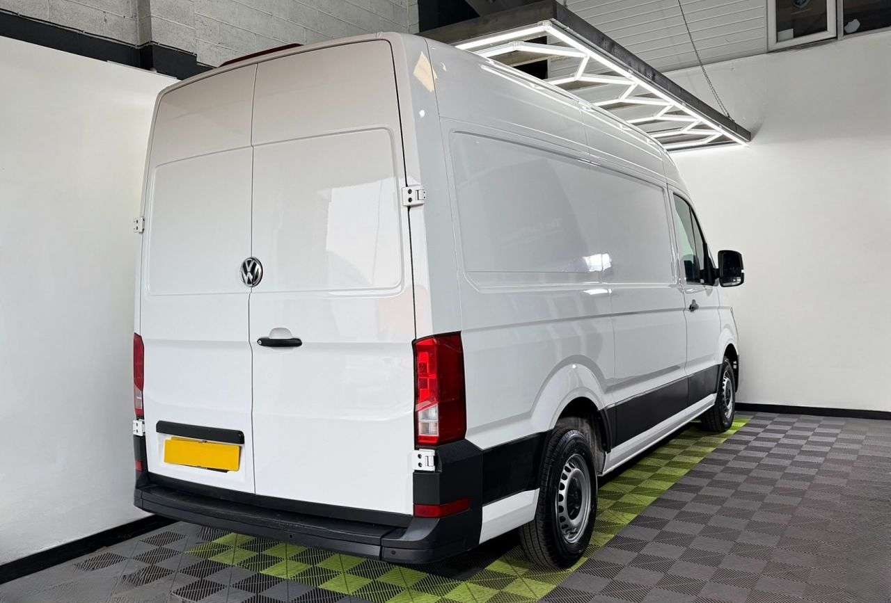 A 2019 VOLKSWAGEN CRAFTER 2.0 TDI CR35 Startline Panel Van 5dr Diesel Manual FWD MWB High Roof Euro 6 A 2019 VOLKSWAGEN CRAFTER 2.0 TDI CR35 Startline Panel Van 5dr Diesel Manual FWD MWB High Roof Euro 6