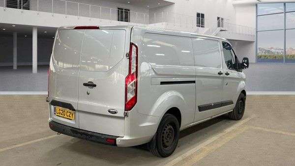 A 2020 FORD TRANSIT CUSTOM 2.0 340 EcoBlue Trend Panel Van 5dr Diesel Manual L2 H1 Euro 6 (s/s) (130 p A 2020 FORD TRANSIT CUSTOM 2.0 340 EcoBlue Trend Panel Van 5dr Diesel Manual L2 H1 Euro 6 (s/s) (130 p