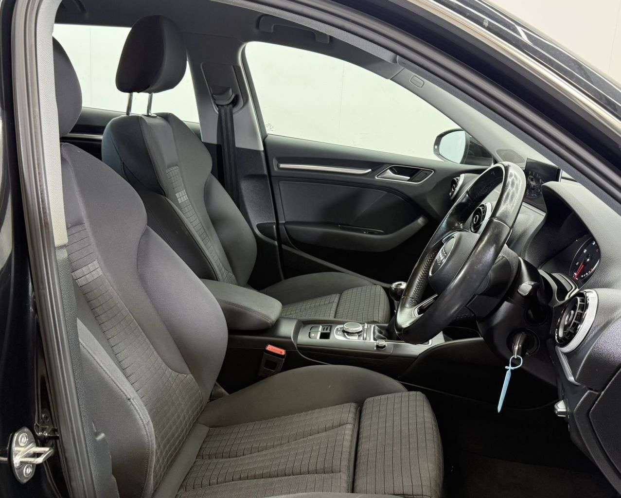 2016 AUDI A3 2016 AUDI A3