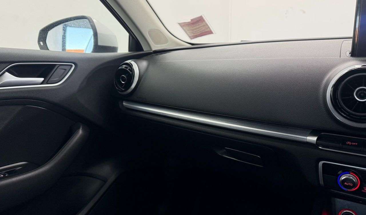 2013 AUDI A3 2013 AUDI A3