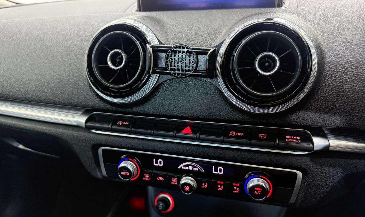 2013 AUDI A3 2013 AUDI A3