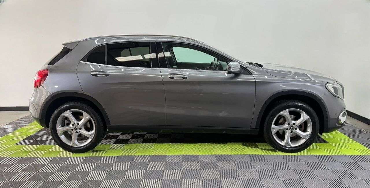 2017 MERCEDES-BENZ GLA 2017 MERCEDES-BENZ GLA