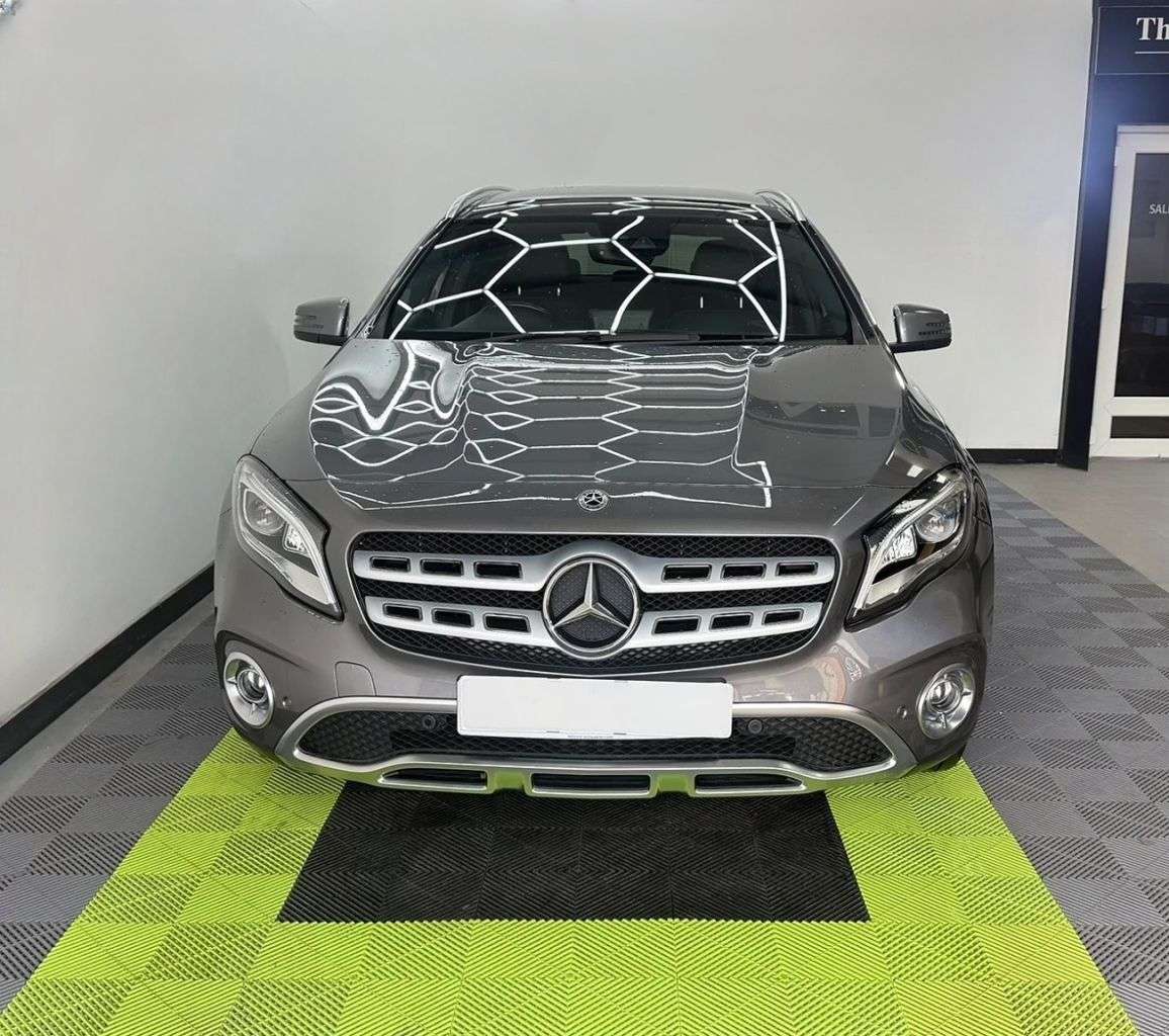 A 2017 MERCEDES-BENZ GLA 2.1 GLA200d Sport (Premium Plus) SUV 5dr Diesel 7G-DCT Euro 6 (s/s) (136 ps A 2017 MERCEDES-BENZ GLA 2.1 GLA200d Sport (Premium Plus) SUV 5dr Diesel 7G-DCT Euro 6 (s/s) (136 ps