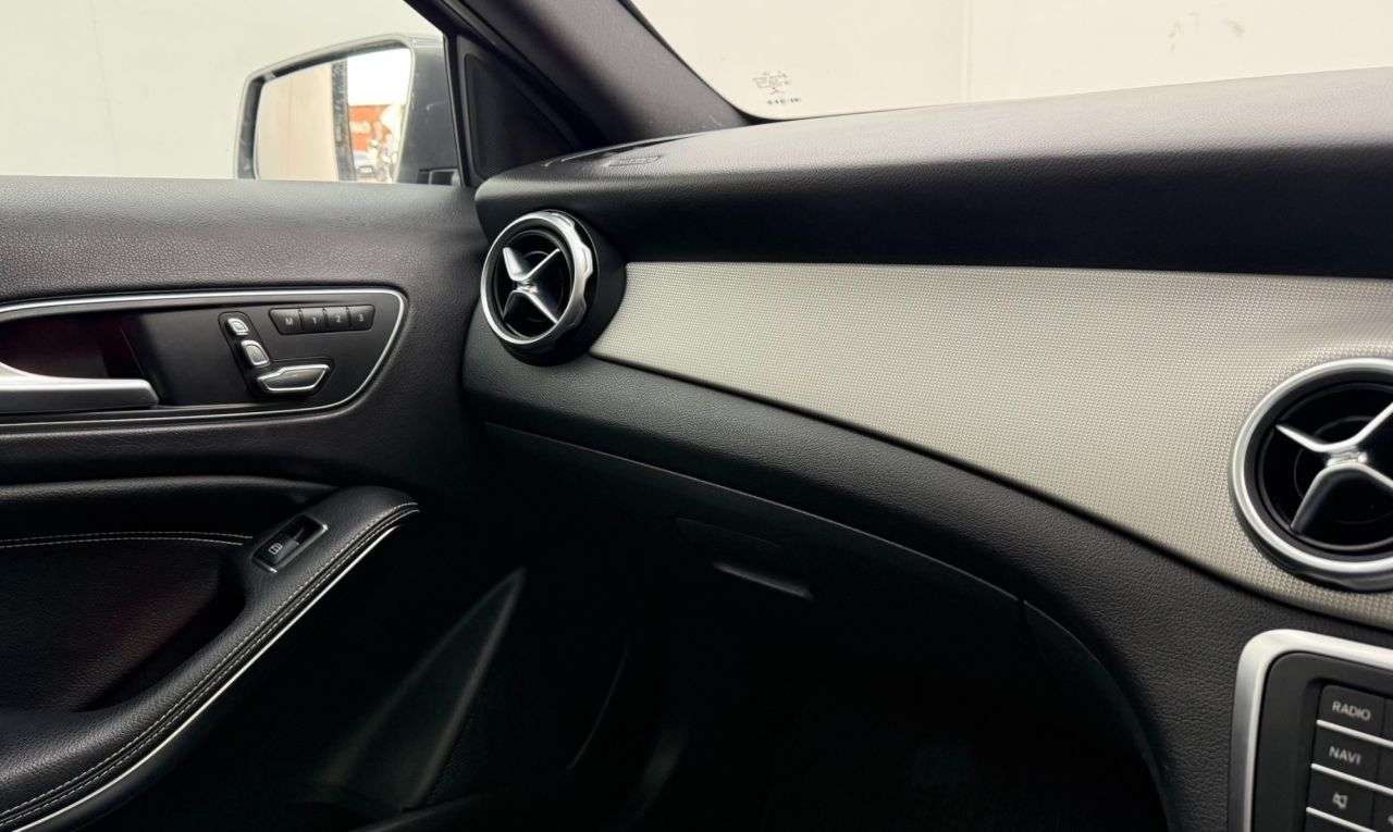 2017 MERCEDES-BENZ GLA 2017 MERCEDES-BENZ GLA