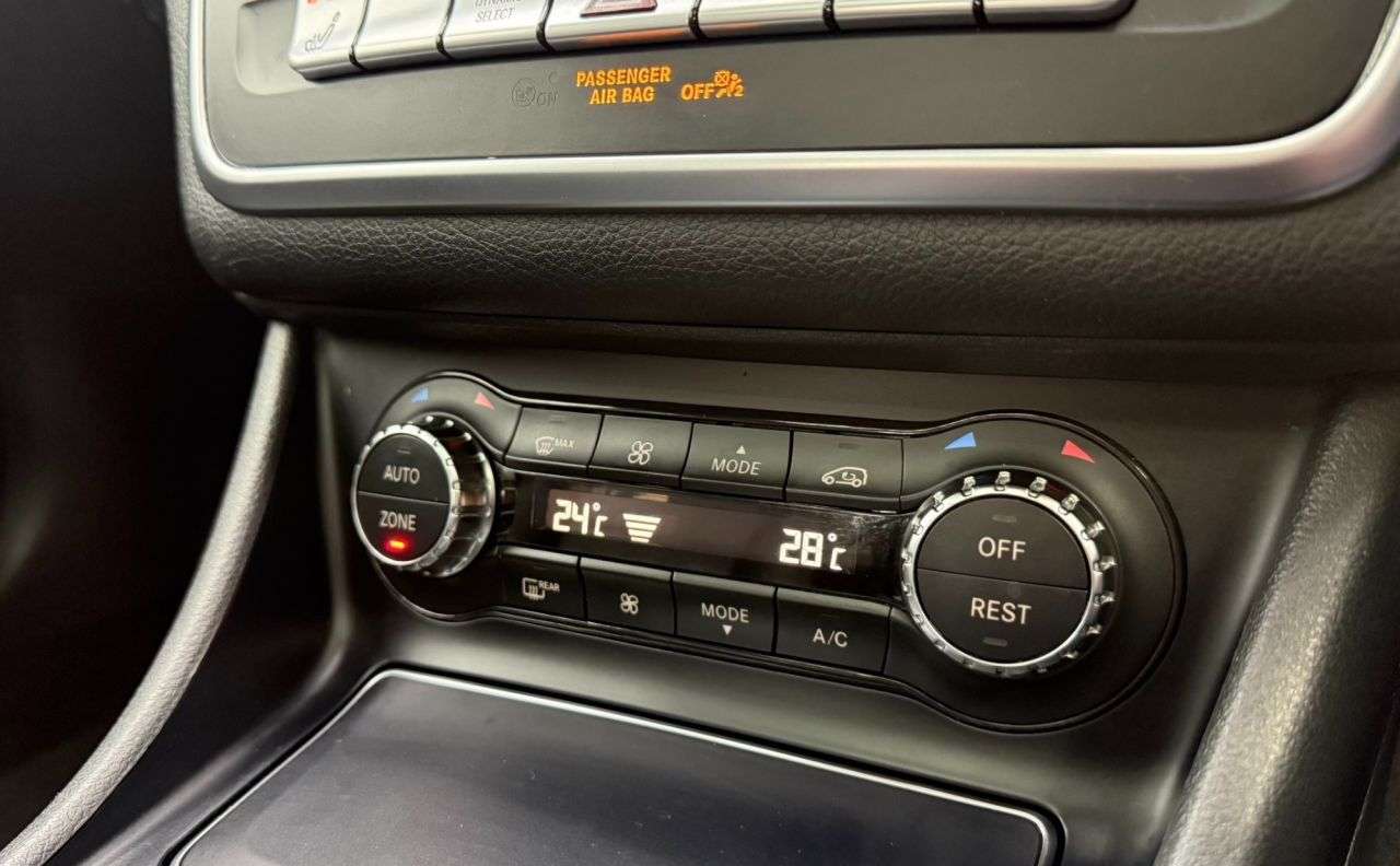 2017 MERCEDES-BENZ GLA 2017 MERCEDES-BENZ GLA