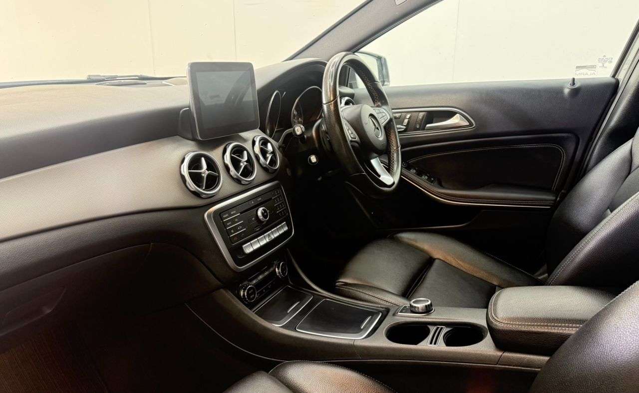 2017 MERCEDES-BENZ GLA 2017 MERCEDES-BENZ GLA