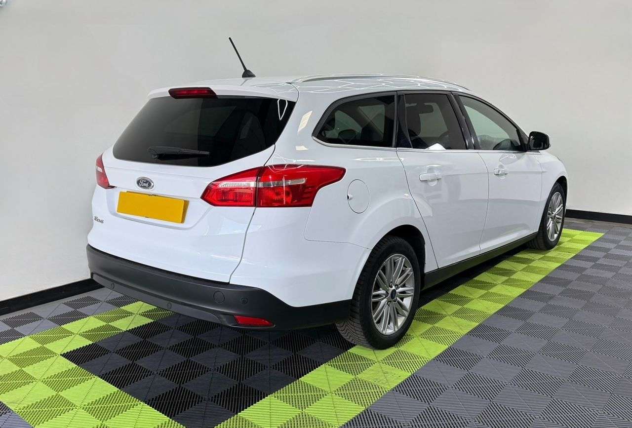 A 2018 FORD FOCUS 1.5 TDCi Zetec Edition Estate 5dr Diesel Manual Euro 6 (s/s) (120 ps) A 2018 FORD FOCUS 1.5 TDCi Zetec Edition Estate 5dr Diesel Manual Euro 6 (s/s) (120 ps)