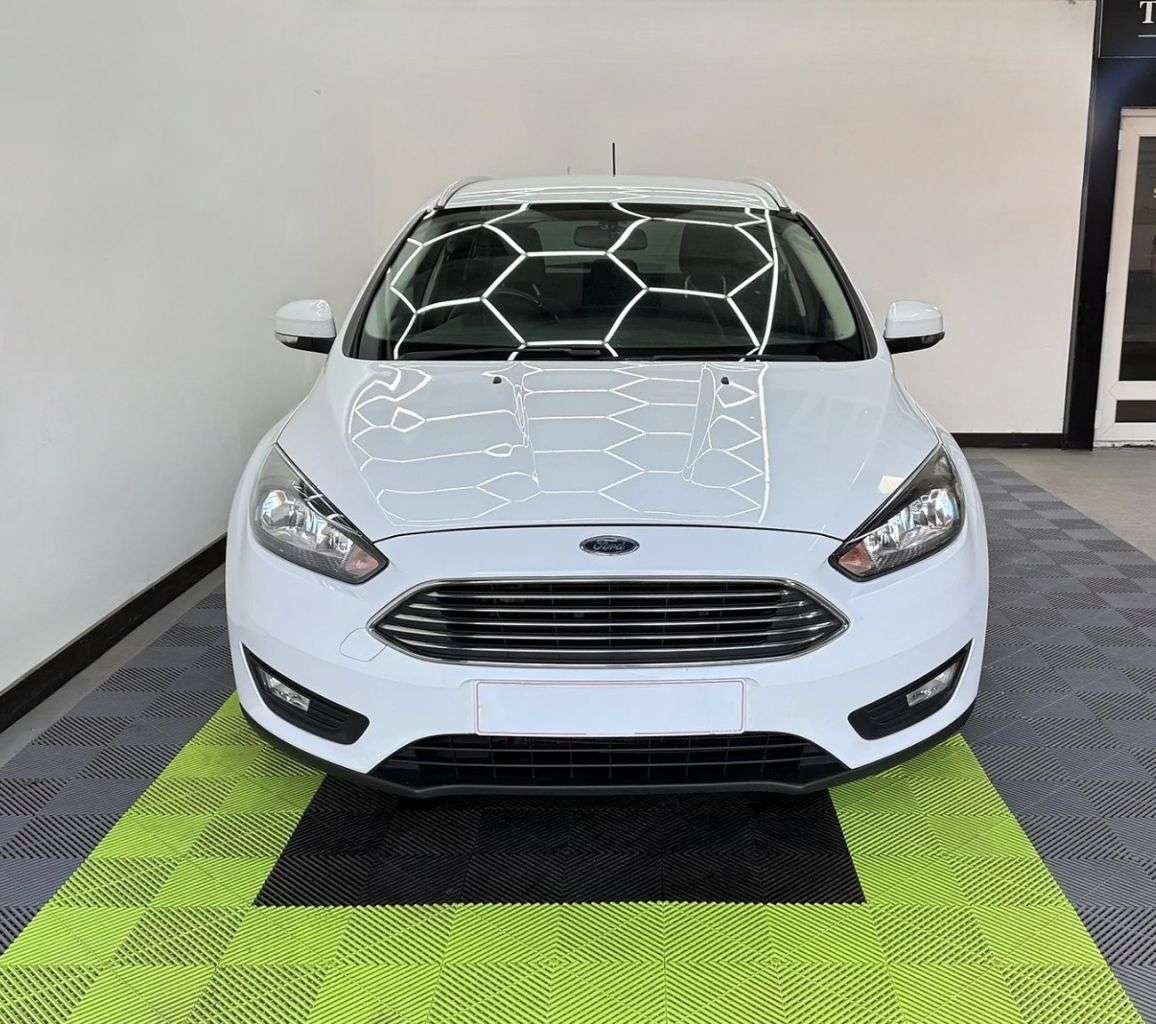 A 2018 FORD FOCUS 1.5 TDCi Zetec Edition Estate 5dr Diesel Manual Euro 6 (s/s) (120 ps) A 2018 FORD FOCUS 1.5 TDCi Zetec Edition Estate 5dr Diesel Manual Euro 6 (s/s) (120 ps)