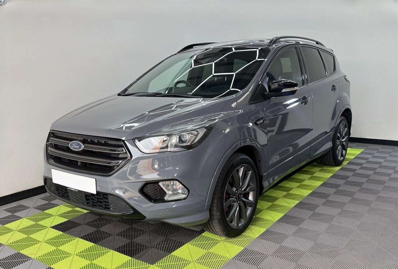 A 2019 FORD KUGA 2.0 TDCi EcoBlue ST-Line Edition SUV 5dr Diesel Powershift Euro 6 (120 ps) A 2019 FORD KUGA 2.0 TDCi EcoBlue ST-Line Edition SUV 5dr Diesel Powershift Euro 6 (120 ps)