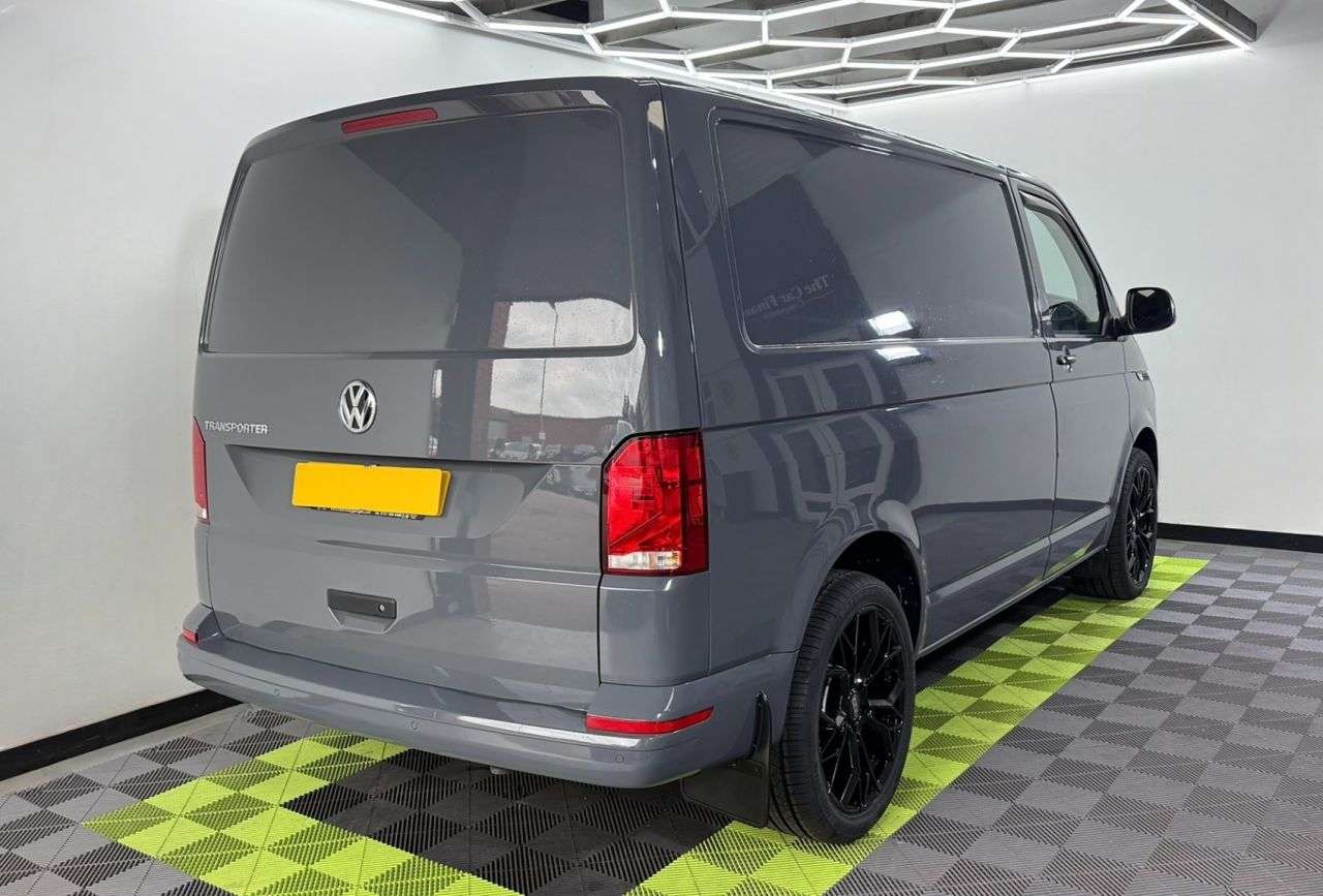 A 2023 VOLKSWAGEN TRANSPORTER 2.0 TDI T28 Startline Panel Van 5dr Diesel Manual FWD SWB Euro 6 (s/s) (110 A 2023 VOLKSWAGEN TRANSPORTER 2.0 TDI T28 Startline Panel Van 5dr Diesel Manual FWD SWB Euro 6 (s/s) (110