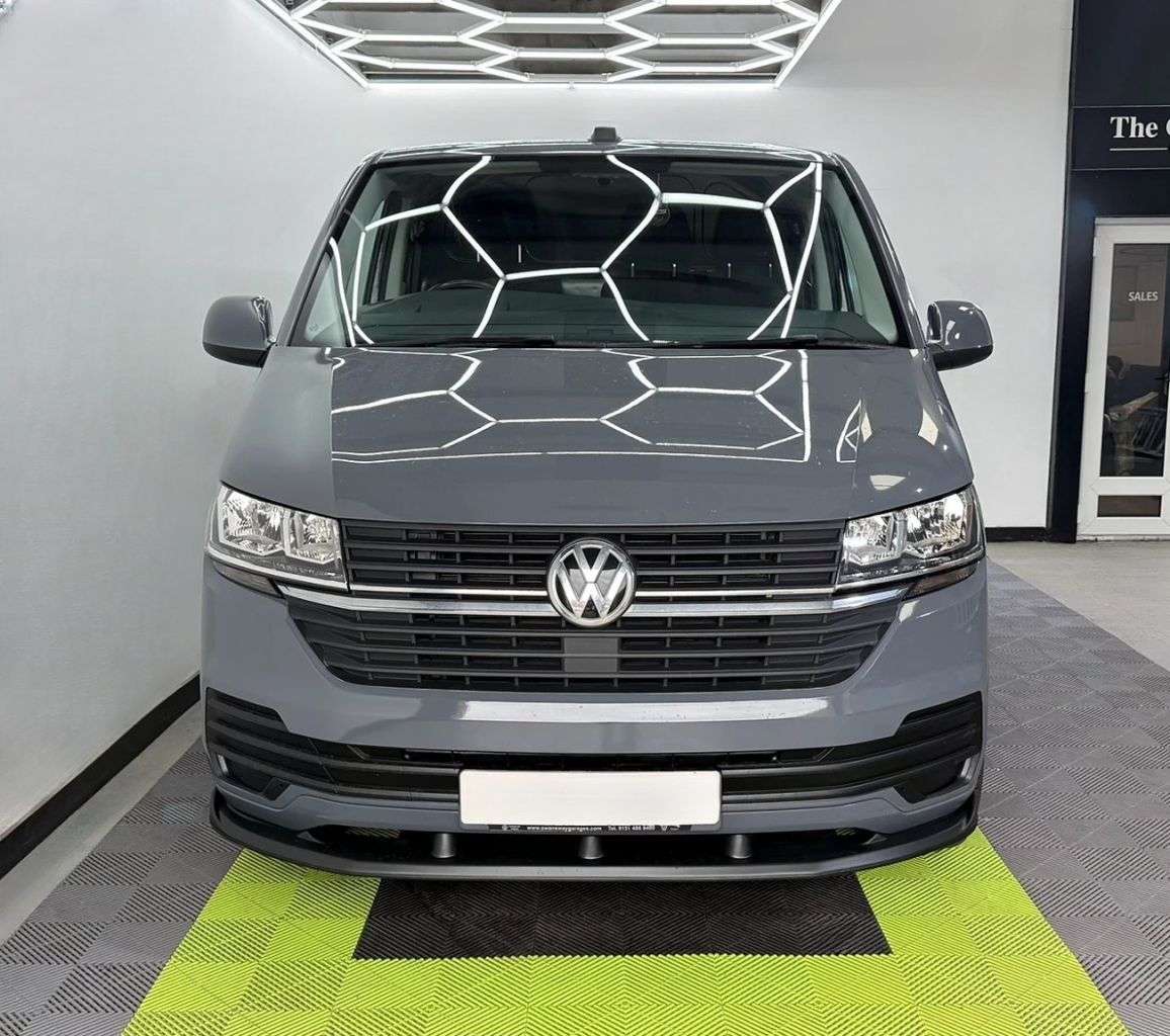A 2023 VOLKSWAGEN TRANSPORTER 2.0 TDI T28 Startline Panel Van 5dr Diesel Manual FWD SWB Euro 6 (s/s) (110 A 2023 VOLKSWAGEN TRANSPORTER 2.0 TDI T28 Startline Panel Van 5dr Diesel Manual FWD SWB Euro 6 (s/s) (110