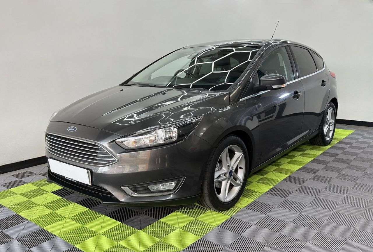 A 2016 FORD FOCUS 1.5 TDCi Titanium Hatchback 5dr Diesel Manual Euro 6 (s/s) (120 ps) A 2016 FORD FOCUS 1.5 TDCi Titanium Hatchback 5dr Diesel Manual Euro 6 (s/s) (120 ps)