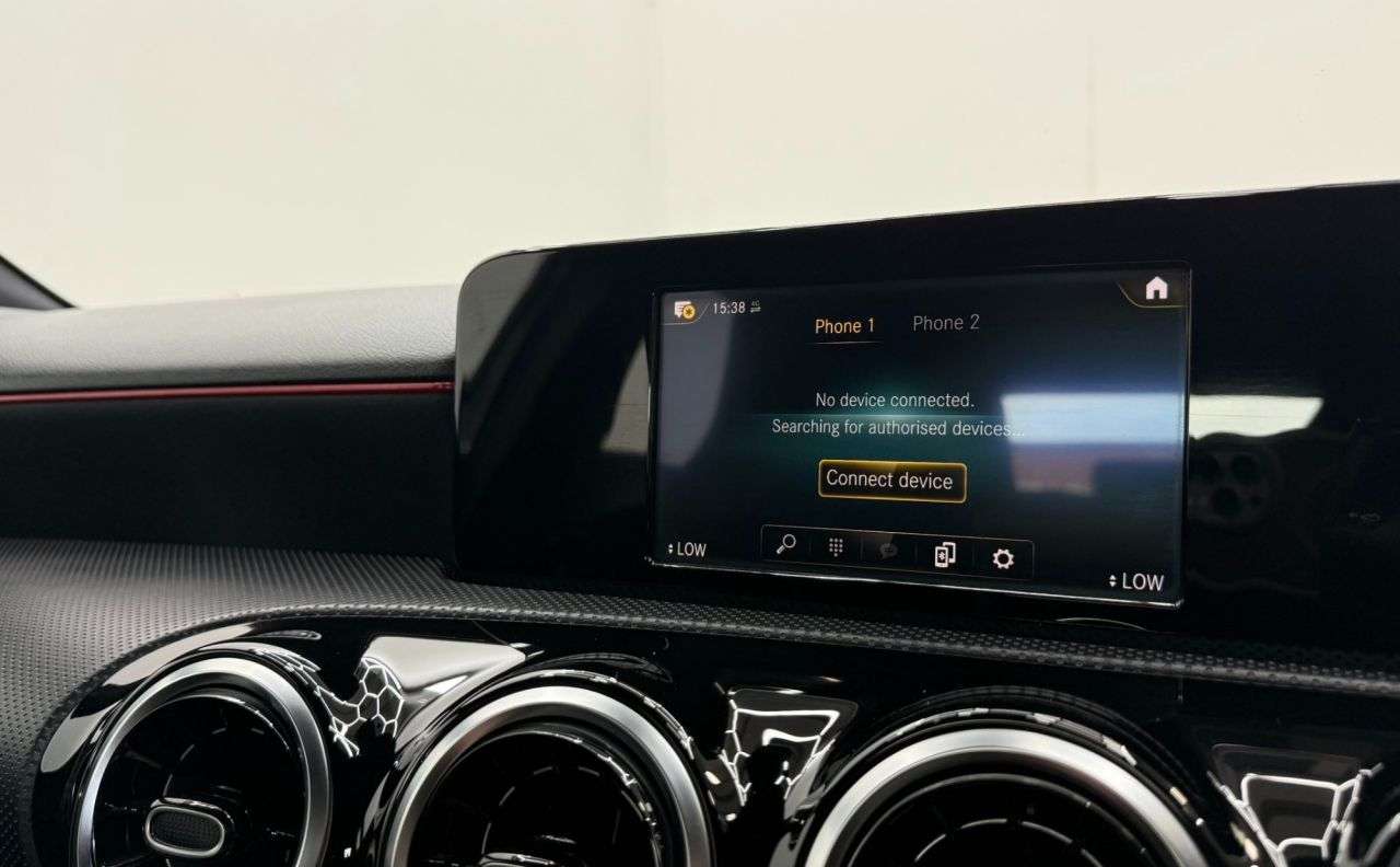 2018 MERCEDES-BENZ A-CLASS 2018 MERCEDES-BENZ A-CLASS