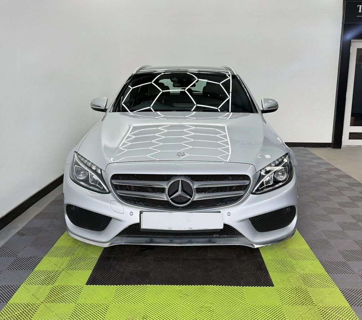A 2017 MERCEDES-BENZ C-CLASS 2.1 C220d AMG Line (Premium Plus) Estate 5dr Diesel G-Tronic+ Euro 6 (s/s) A 2017 MERCEDES-BENZ C-CLASS 2.1 C220d AMG Line (Premium Plus) Estate 5dr Diesel G-Tronic+ Euro 6 (s/s)