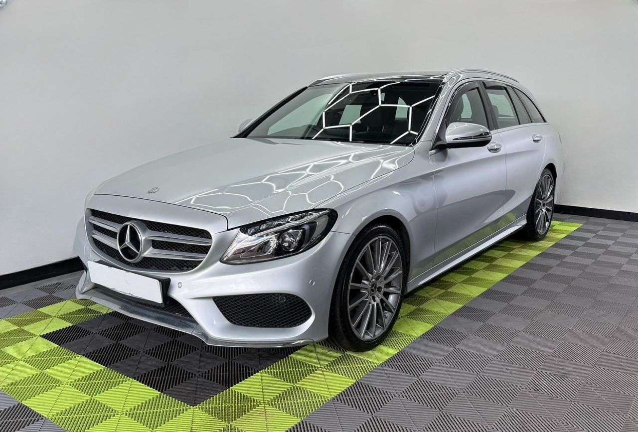A 2017 MERCEDES-BENZ C-CLASS 2.1 C220d AMG Line (Premium Plus) Estate 5dr Diesel G-Tronic+ Euro 6 (s/s) A 2017 MERCEDES-BENZ C-CLASS 2.1 C220d AMG Line (Premium Plus) Estate 5dr Diesel G-Tronic+ Euro 6 (s/s)