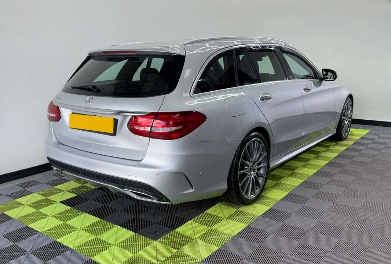 A 2017 MERCEDES-BENZ C-CLASS 2.1 C220d AMG Line (Premium Plus) Estate 5dr Diesel G-Tronic+ Euro 6 (s/s) A 2017 MERCEDES-BENZ C-CLASS 2.1 C220d AMG Line (Premium Plus) Estate 5dr Diesel G-Tronic+ Euro 6 (s/s)