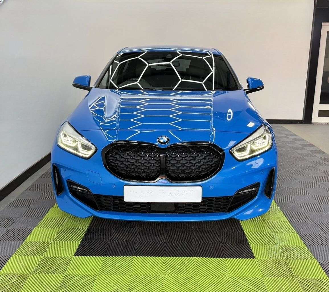 A 2023 BMW 1 SERIES 1.5 116d M Sport (LCP) Hatchback 5dr Diesel DCT Euro 6 (s/s) (116 ps) A 2023 BMW 1 SERIES 1.5 116d M Sport (LCP) Hatchback 5dr Diesel DCT Euro 6 (s/s) (116 ps)