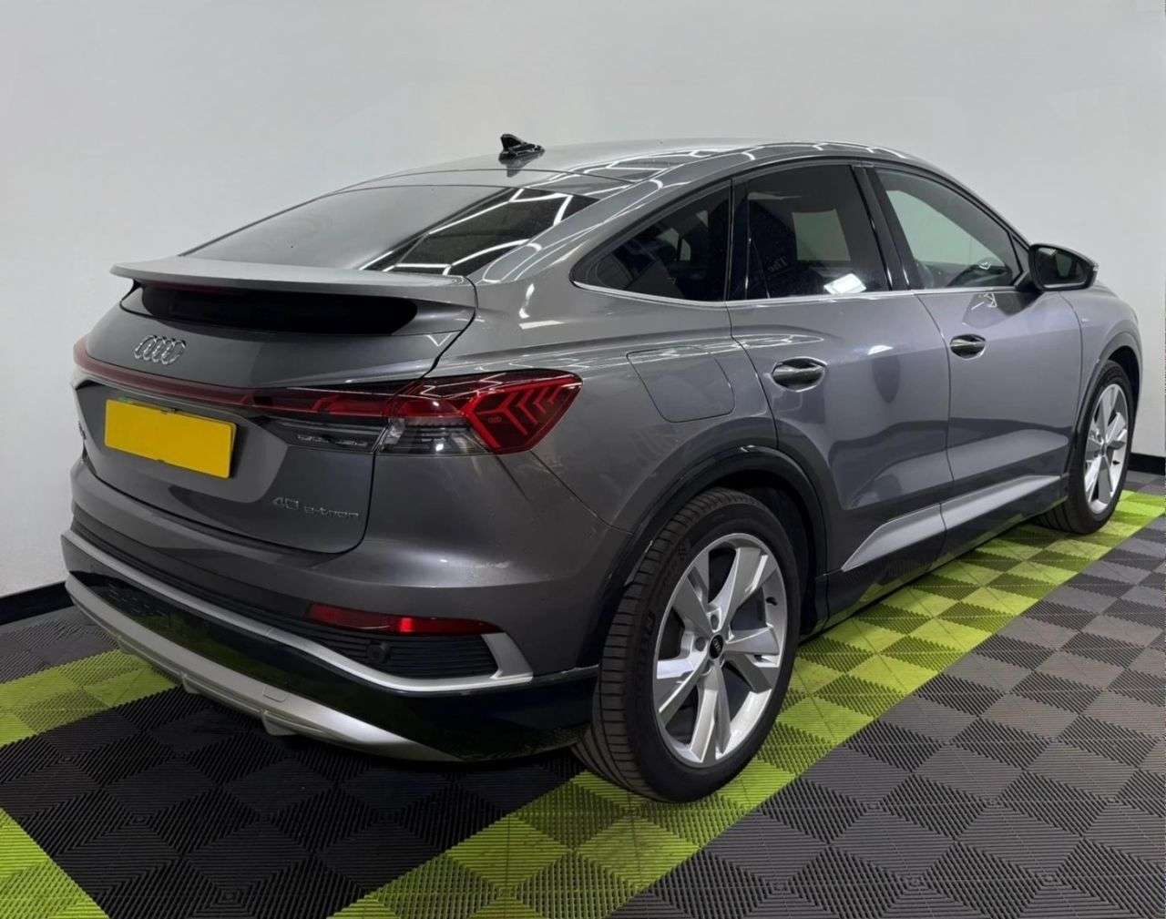 A 2023 AUDI Q4 E-TRON 40 S line Sportback 5dr Electric Auto 82kWh (204 ps) A 2023 AUDI Q4 E-TRON 40 S line Sportback 5dr Electric Auto 82kWh (204 ps)