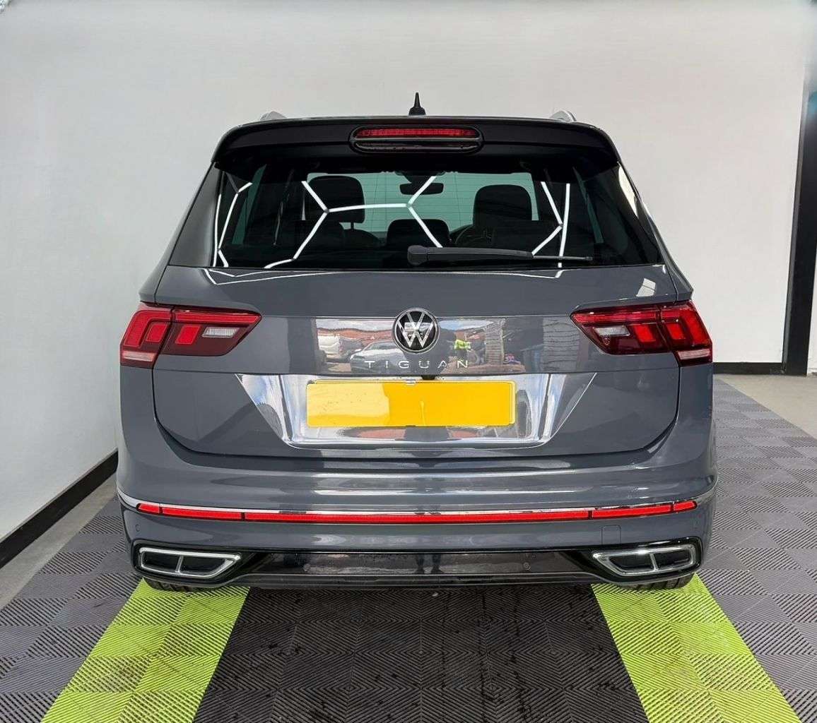 2021 VOLKSWAGEN TIGUAN 2021 VOLKSWAGEN TIGUAN