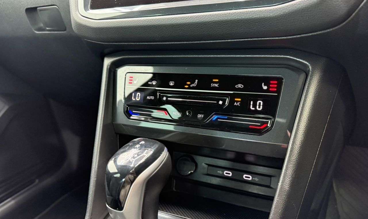 2021 VOLKSWAGEN TIGUAN 2021 VOLKSWAGEN TIGUAN