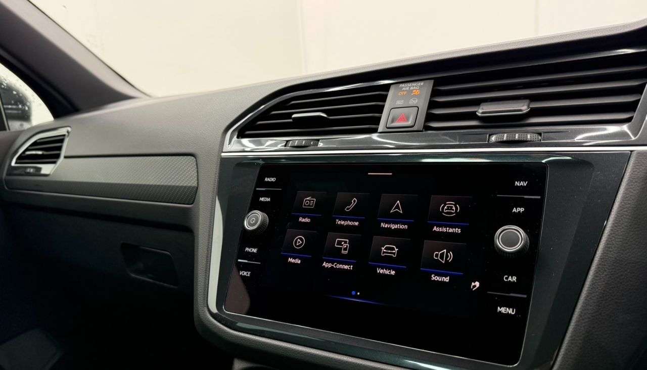 2021 VOLKSWAGEN TIGUAN 2021 VOLKSWAGEN TIGUAN