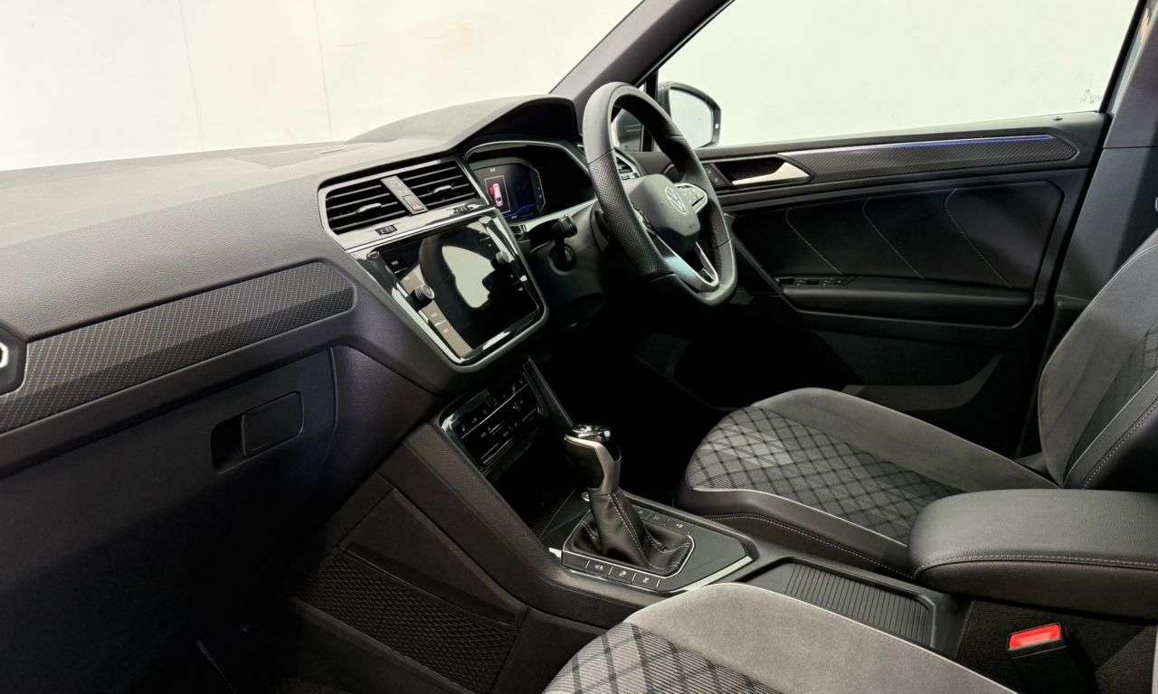 2021 VOLKSWAGEN TIGUAN 2021 VOLKSWAGEN TIGUAN