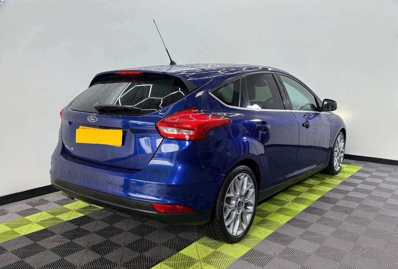 A 2015 FORD FOCUS 1.5 TDCi Titanium X Hatchback 5dr Diesel Manual Euro 6 (s/s) (120 ps) A 2015 FORD FOCUS 1.5 TDCi Titanium X Hatchback 5dr Diesel Manual Euro 6 (s/s) (120 ps)