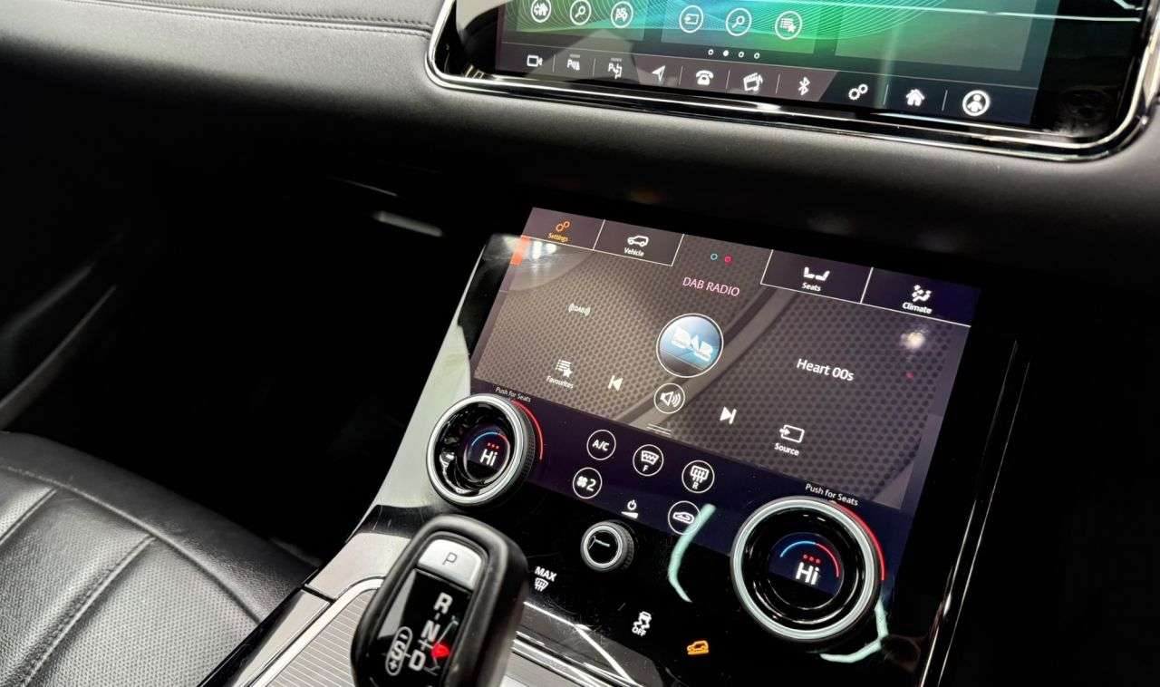 2019 LAND ROVER RANGE ROVER EVOQUE 2019 LAND ROVER RANGE ROVER EVOQUE
