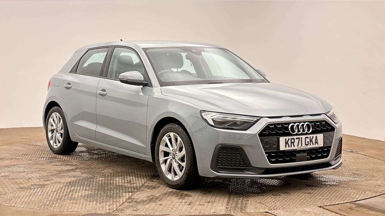 A 2022 AUDI A1 1.0 TFSI 25 Sport Sportback 5dr Petrol Manual Euro 6 (s/s) (95 ps) A 2022 AUDI A1 1.0 TFSI 25 Sport Sportback 5dr Petrol Manual Euro 6 (s/s) (95 ps)