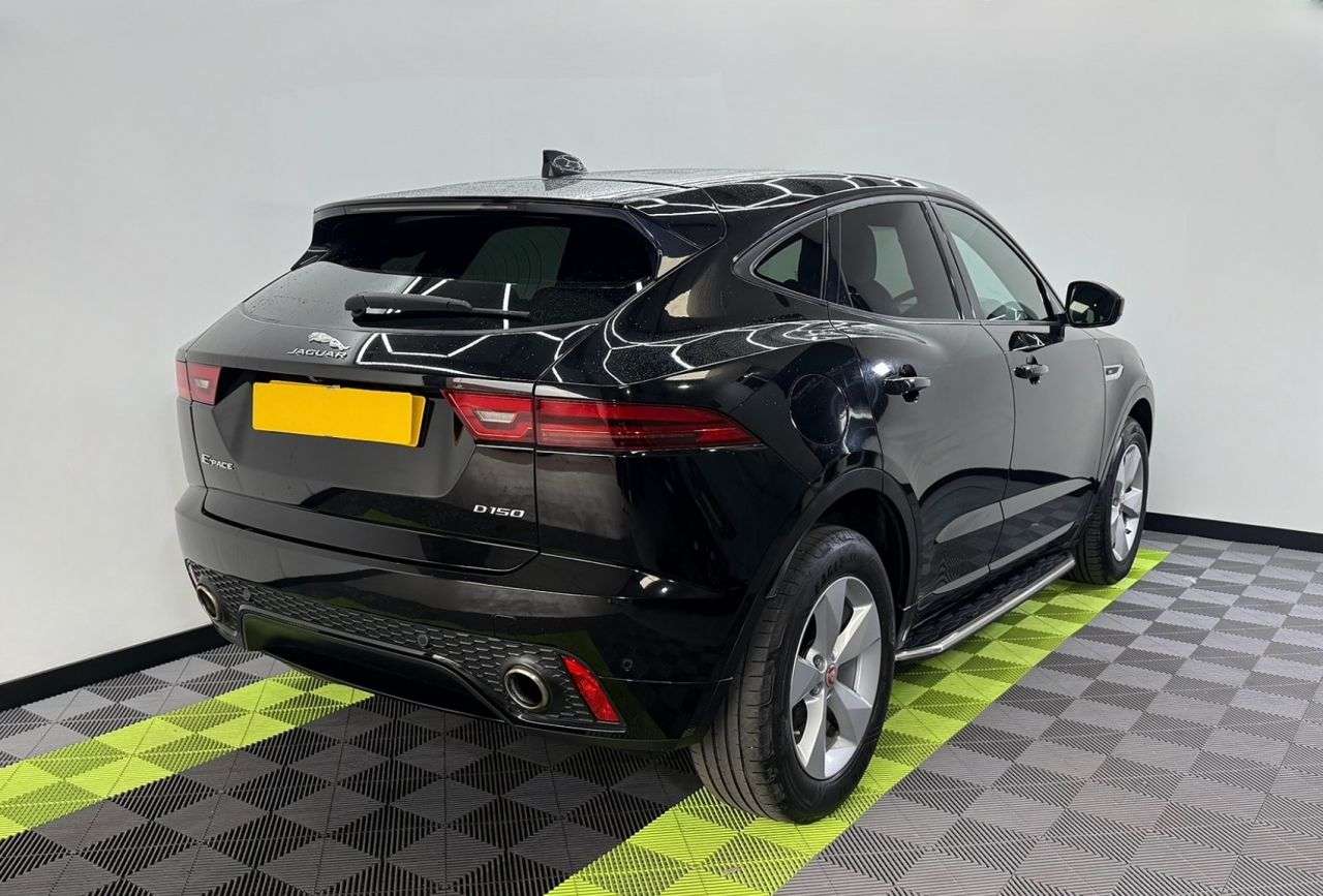 A 2020 JAGUAR E-PACE 2.0 D150 R-Dynamic S SUV 5dr Diesel Manual Euro 6 (s/s) (150 ps) A 2020 JAGUAR E-PACE 2.0 D150 R-Dynamic S SUV 5dr Diesel Manual Euro 6 (s/s) (150 ps)