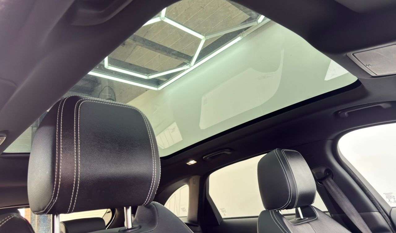 2018 JAGUAR F-PACE 2018 JAGUAR F-PACE