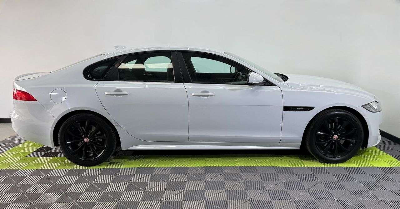 2015 JAGUAR XF 2015 JAGUAR XF