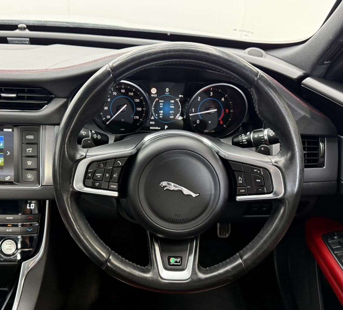 2015 JAGUAR XF 2015 JAGUAR XF