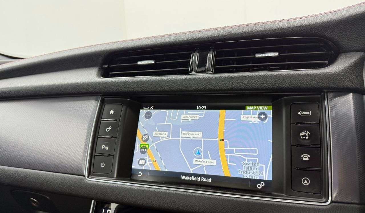 2015 JAGUAR XF 2015 JAGUAR XF