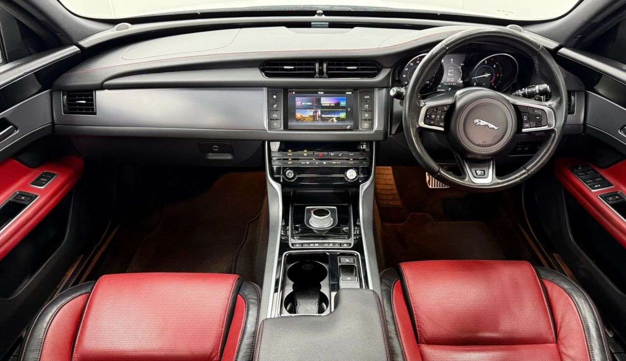 2015 JAGUAR XF 2015 JAGUAR XF